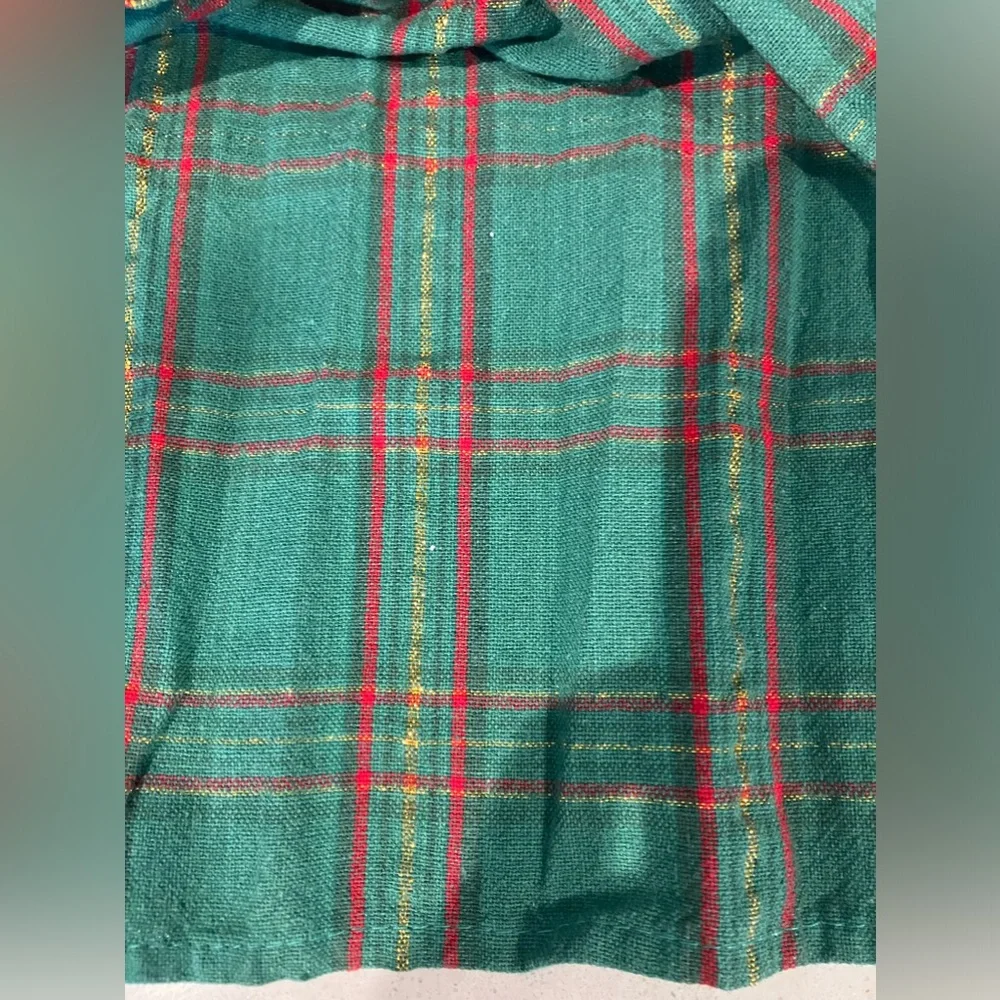 kitchen towel , green and red tartan pattern,button fastener
